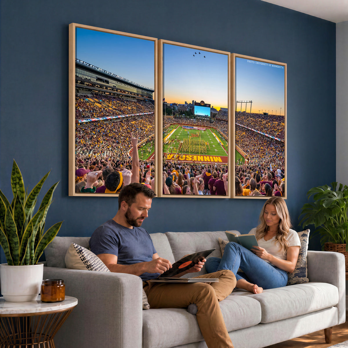63452-PAN-FL-20X10 - University of Minnesota Golden Gophers Football Team Print - Minneapolis Huntington Bank Stadium