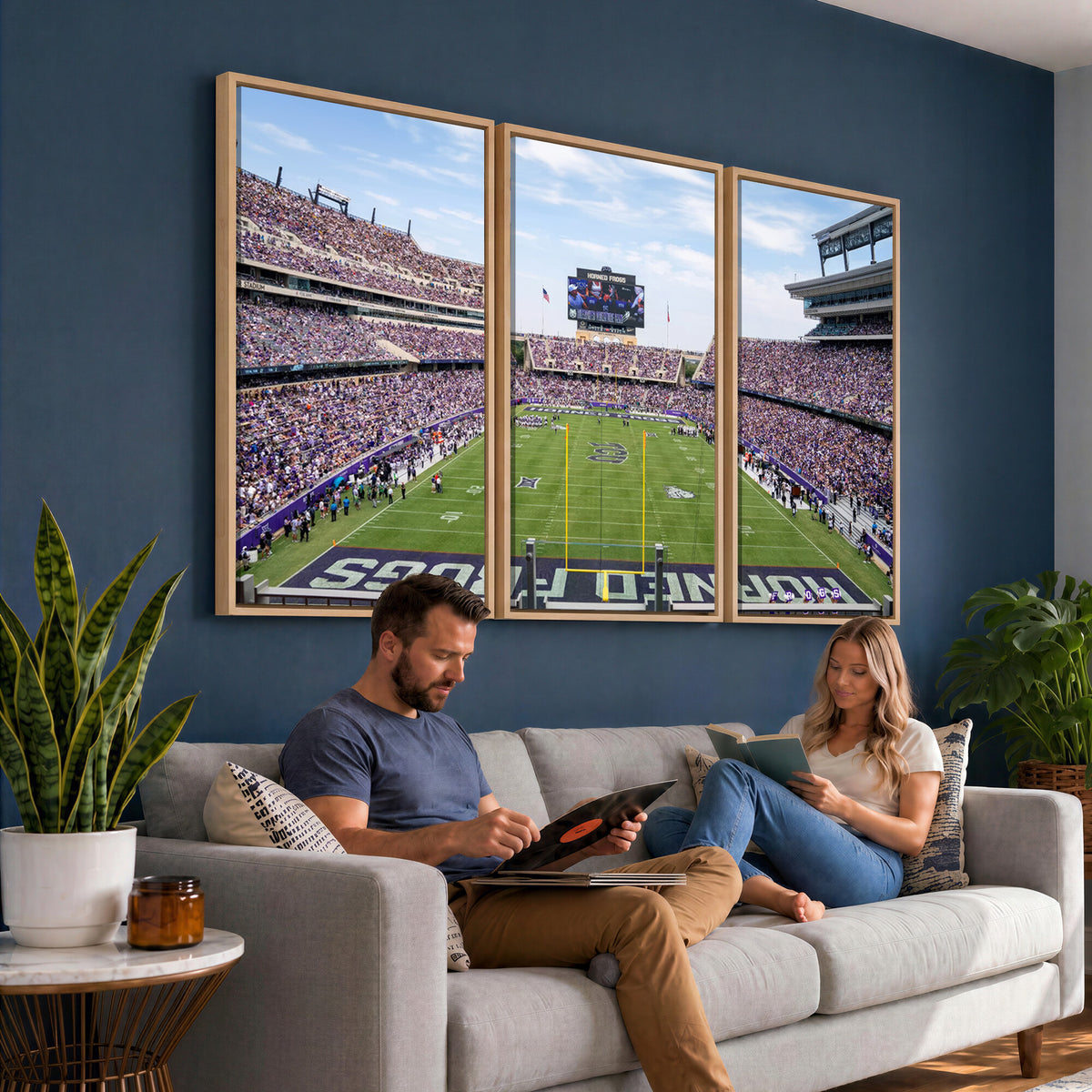 27650-PAN-FL-20X10 - TCU Horned Frogs Football Team Print - Fort Worth Amon G. Carter Stadium Wall Art Canvas Print