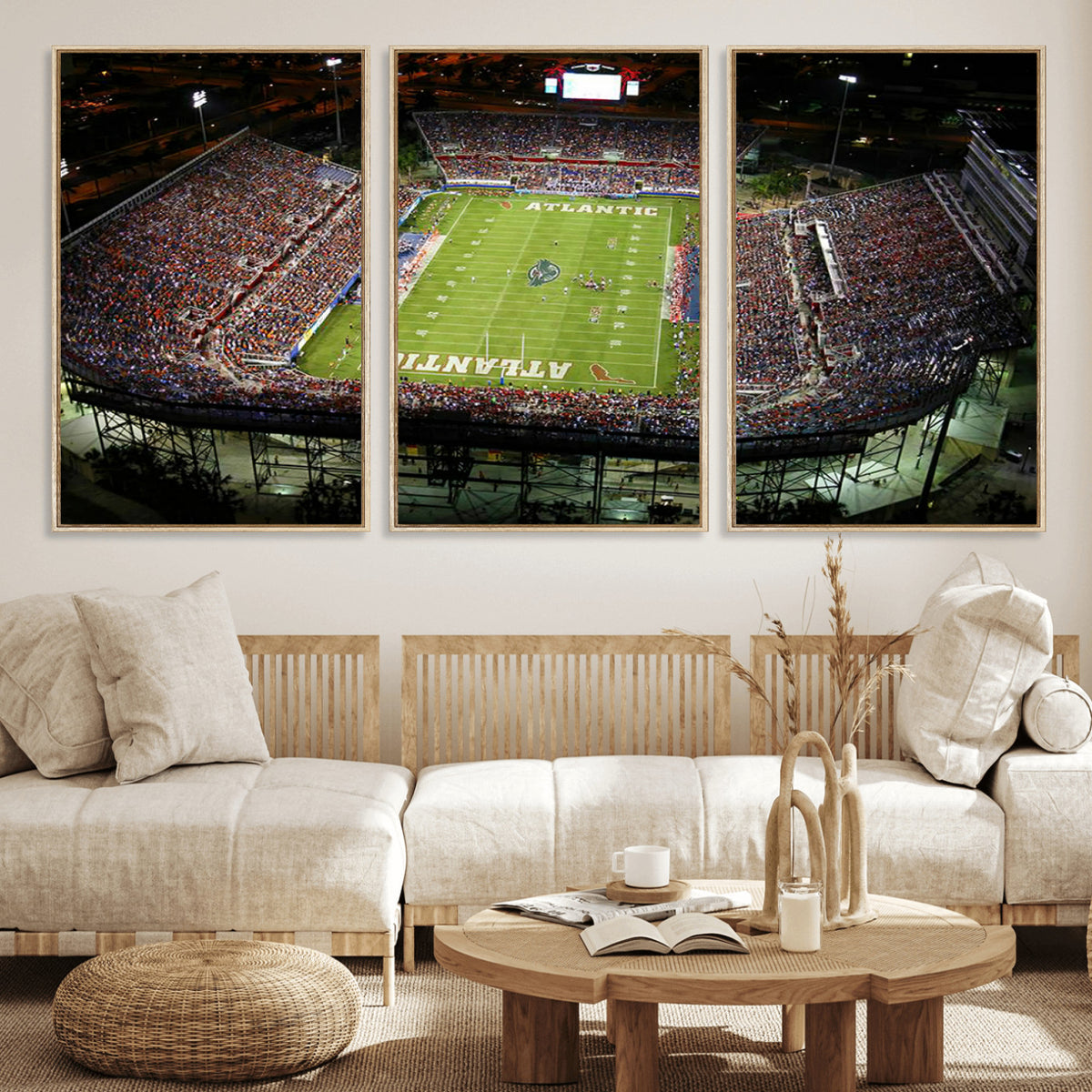 72354-MGV-CV-36X24 - Florida Atlantic University Owls Football Team Print - Boca Raton FAU Stadium Wall Art Canvas Print