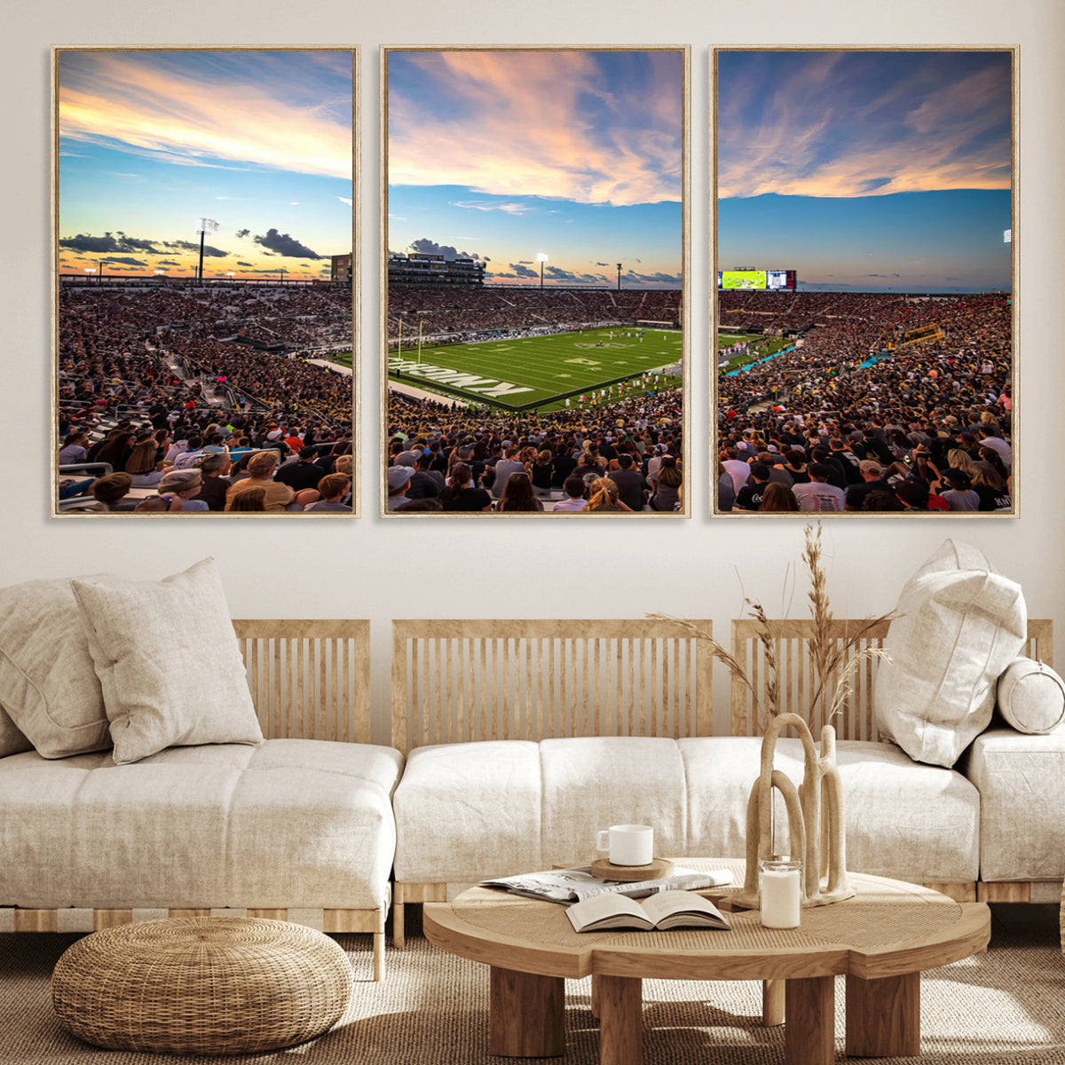 50243-MGV-CV-36X24 - UCF Knights Football Team Print - Orlando FBC Mortgage Stadium Wall Art Canvas Print