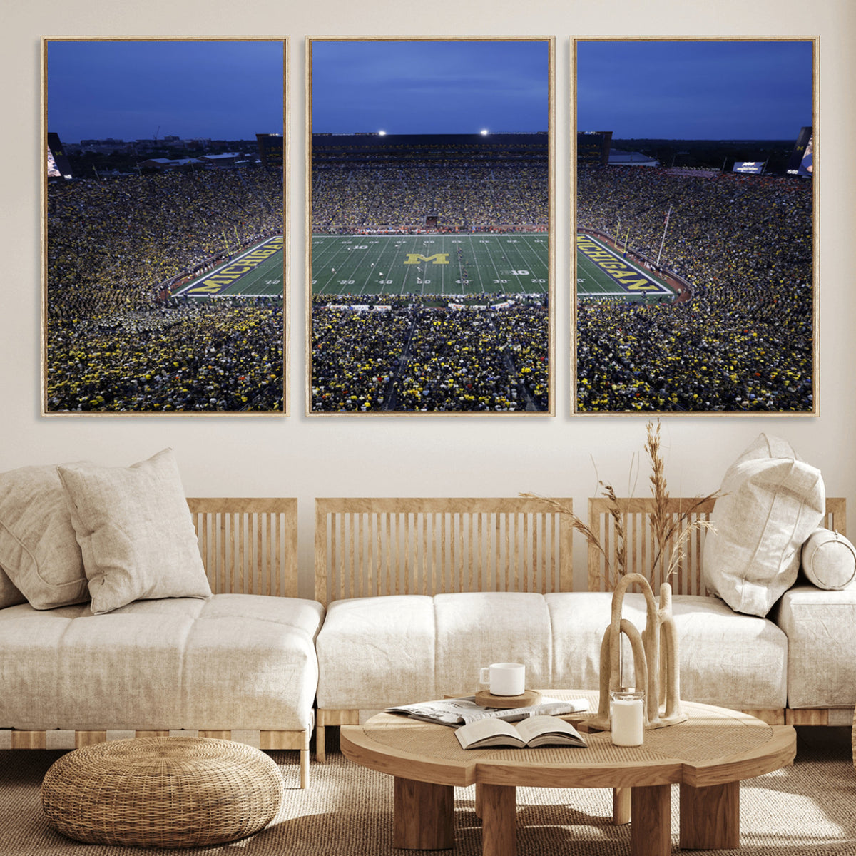 34202-MGV-CV-36X24 - University of Michigan Wolverines Football Team Print - Ann Arbor Michigan Stadium Wall Art Canvas