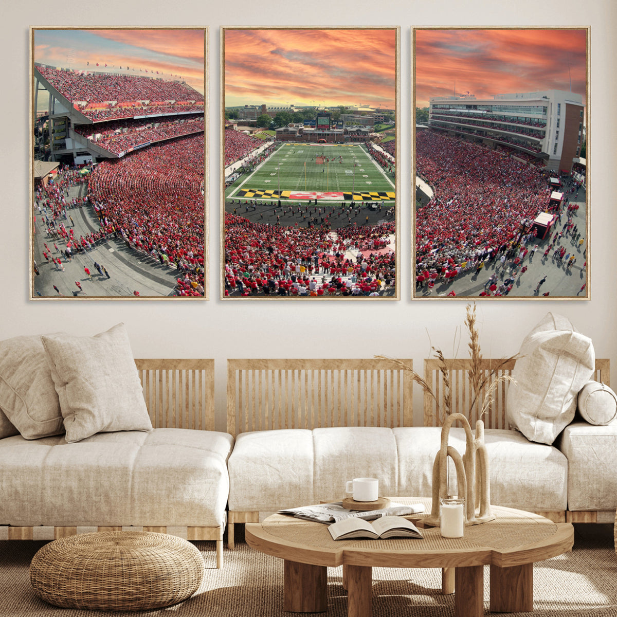 24140-PAN-FL-20X10 - University of Maryland Terrapins Football Team Print - College Park SECU Stadium Wall Art Canvas