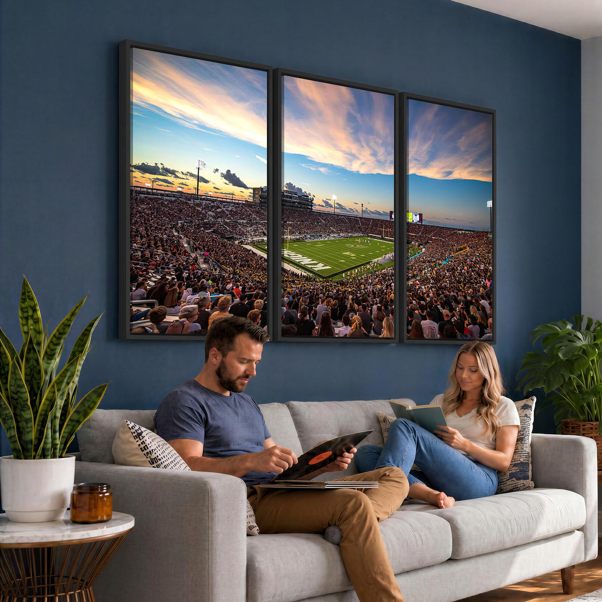 50243-MGV-CV-36X24 - UCF Knights Football Team Print - Orlando FBC Mortgage Stadium Wall Art Canvas Print