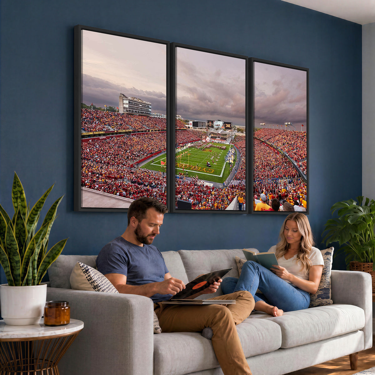 50373-MGV-CV-36X24 - Iowa State University Cyclones Football Team Print, Ames