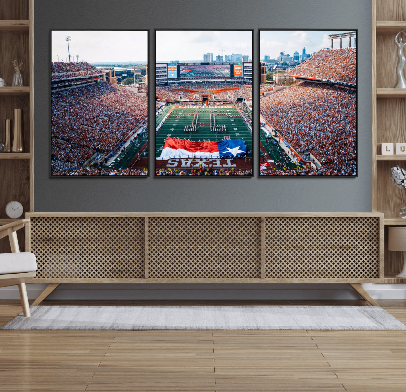 MGV-FC-60X30-3P - University of Texas Longhorns Football Team Canvas Print - Austin Darrell K Royal-Texas Memorial
