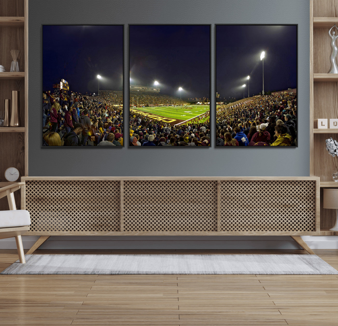 45619-MGV-FC-60X30-3P_Black-Central Michigan University Chippewas Canvas Wall Art, Football Team Print - Mount Pleasant