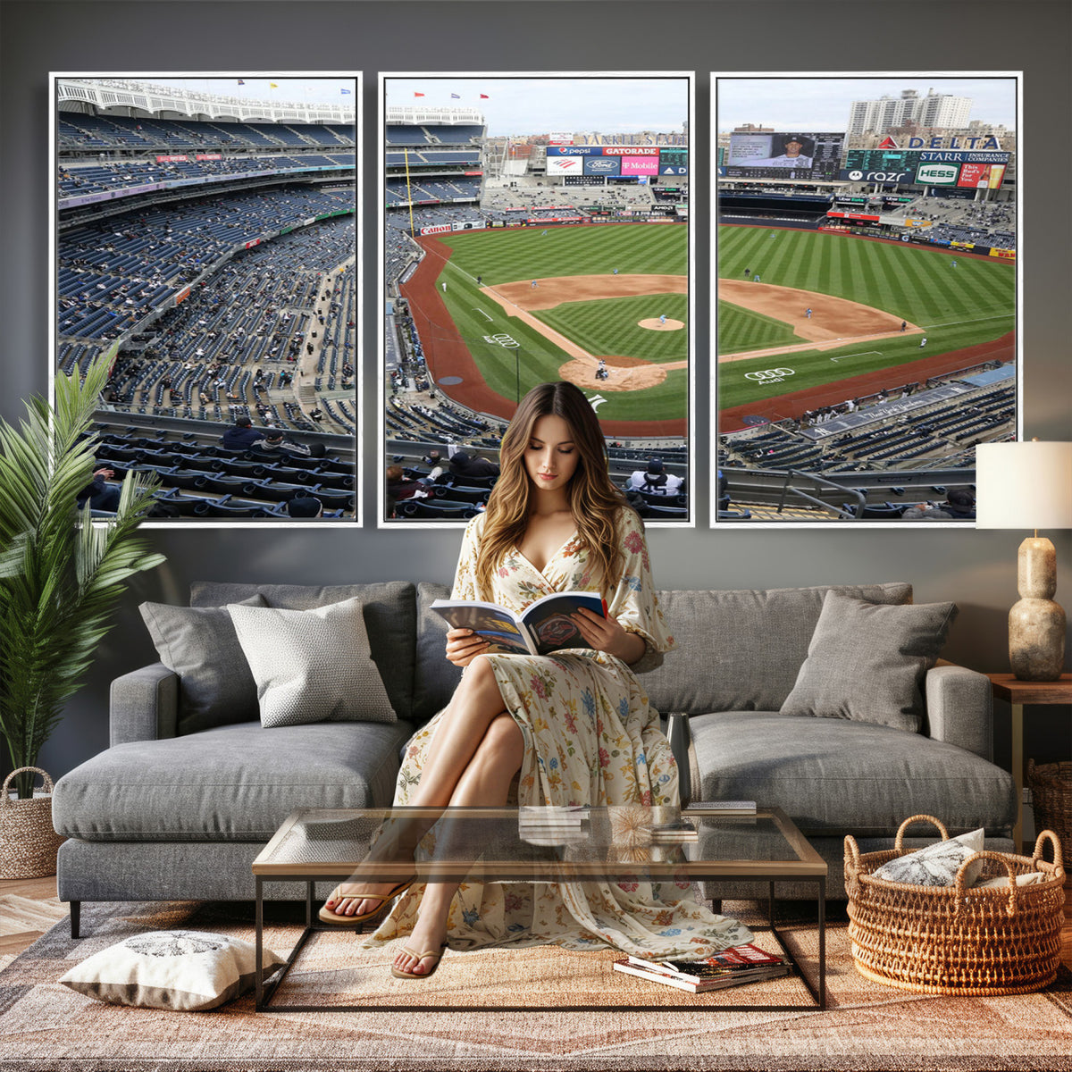 45784-MGV-CV-36X24 - New York Yankees Baseball Team Print, Yankee Stadium Wall Art Canvas Print