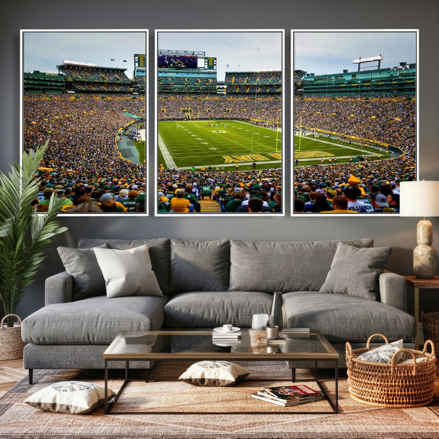 56521752-MGV-CV-36X24 - Green Bay Packers Stadium Wall Art Canvas Print, Lambeau Field Football Stadium Artwork, Framed Wall Art Ready to Hang