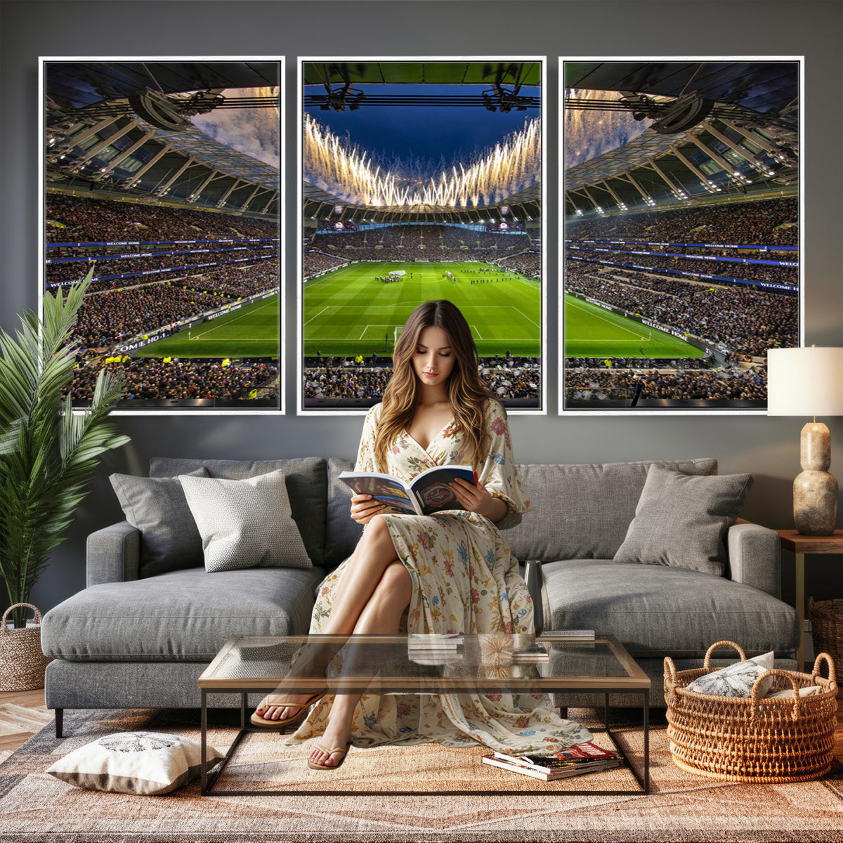 40157-MGV-CV-36X24 - Tottenham Hotspur Football Team Print, London Tottenham Hotspur Stadium Wall Art
