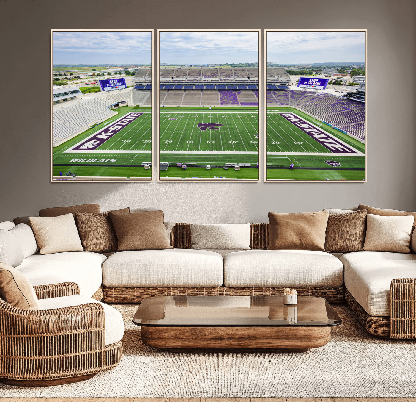 29452-MGV-CV-36X24-KState Wildcats Football Team Print - Manhattan Bill Snyder Family Football Stadium Wall Art Canvas
