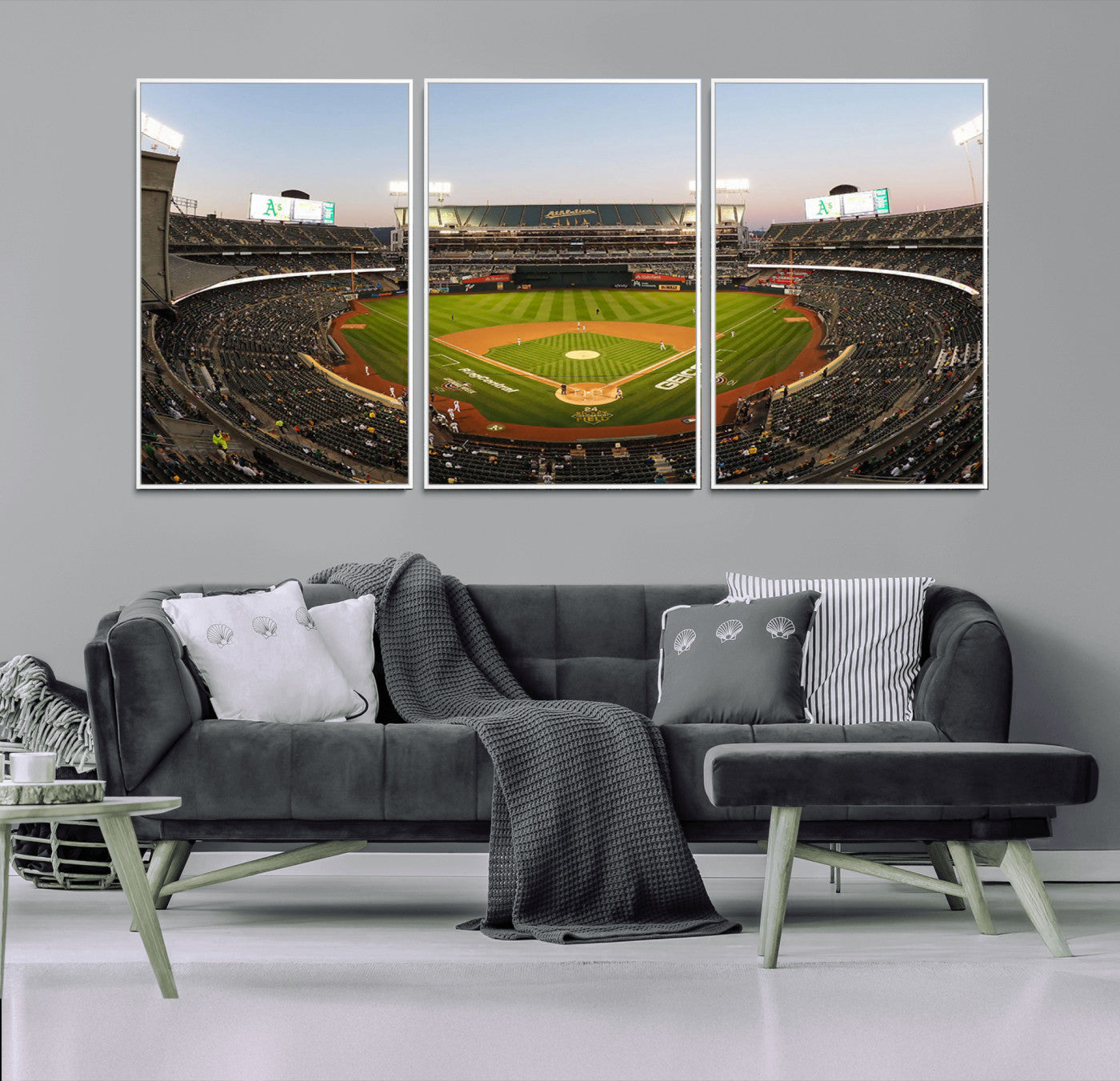 45272-MGV-CV-36X24-Oakland Athletics Baseball Team Print - RingCentral Coliseum Stadium Wall Art Canvas Print