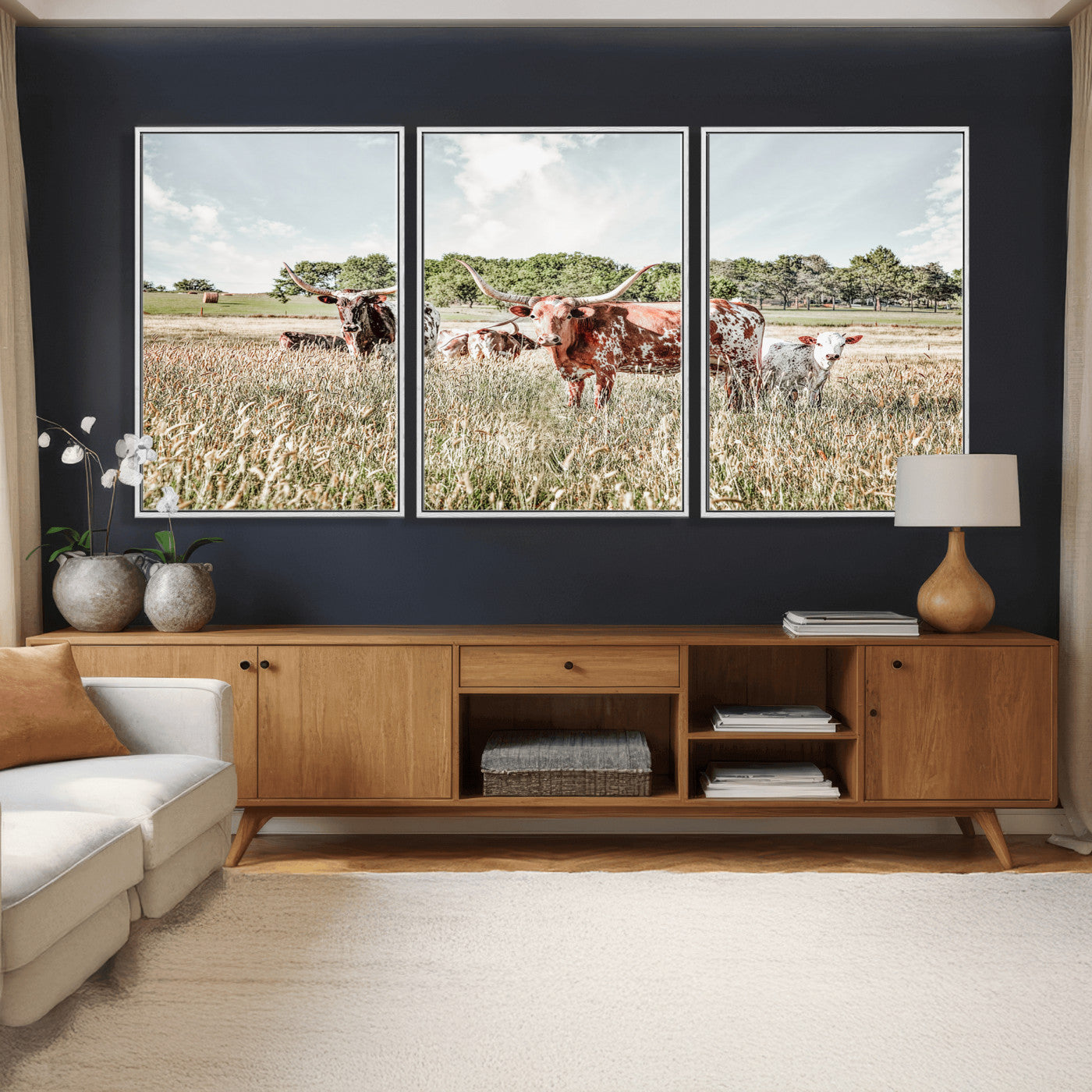 21823552-MGV-CV-36X24 - Texas Longhorn Cattle Wall Art Canvas Print, Rustic Ranch Landscape Artwork, Western Farm Field Scene, Country Prairie Animal Canvas Wall Art
