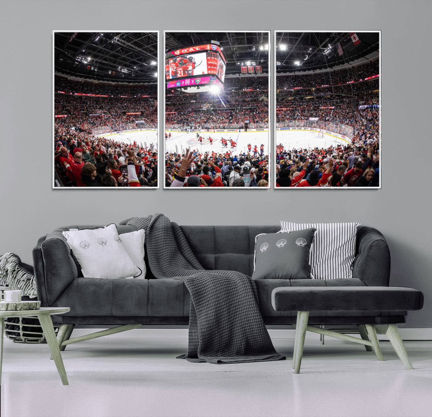 15750-MGV-CV-36X24-Amerant Bank Arena Wall Art Canvas Print - Basketball Arena Stadium Print
