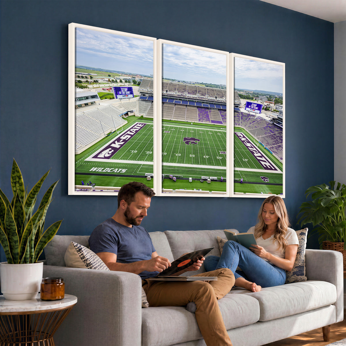 29452-MGV-CV-36X24 - KState Wildcats Football Team Print - Manhattan Bill Snyder Family Football Stadium Wall Art Canvas
