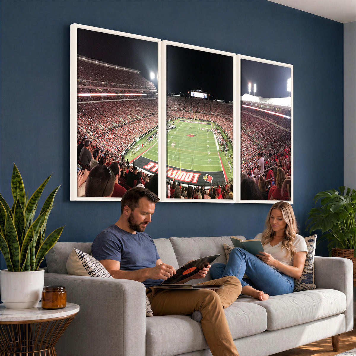 52267-MGV-CV-36X24 - University of Louisville Cardinals Football Team Print - Louisville Cardinal Stadium Wall Art Canvas