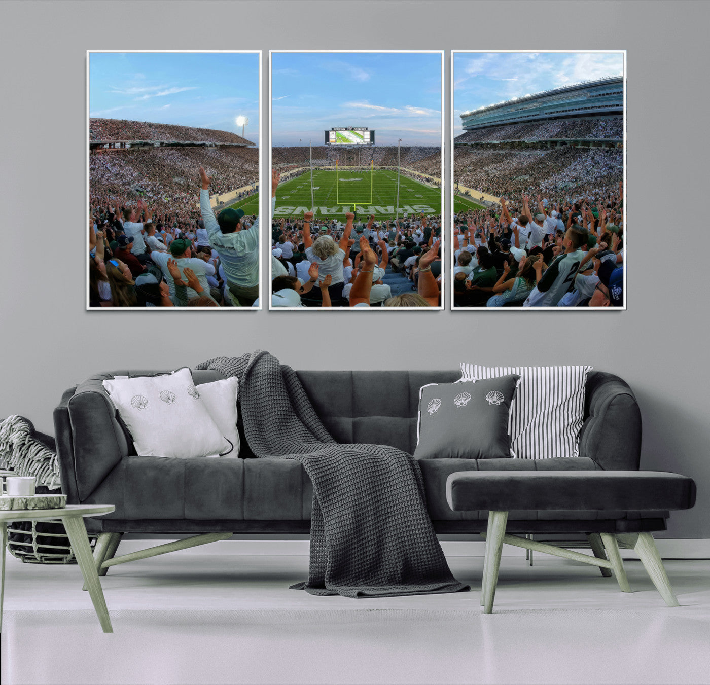 73105-MGV-CV-36X24-Michigan State Spartans Football Team Art Print - East Lansing Spartan Stadium Wall Art Canvas Print