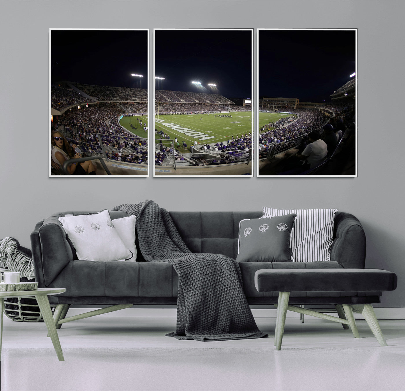 59222-MGV-CV-36X24-TCU Horned Frogs Football Team Print - Fort Worth Amon G. Carter Stadium Wall Art Canvas Print.