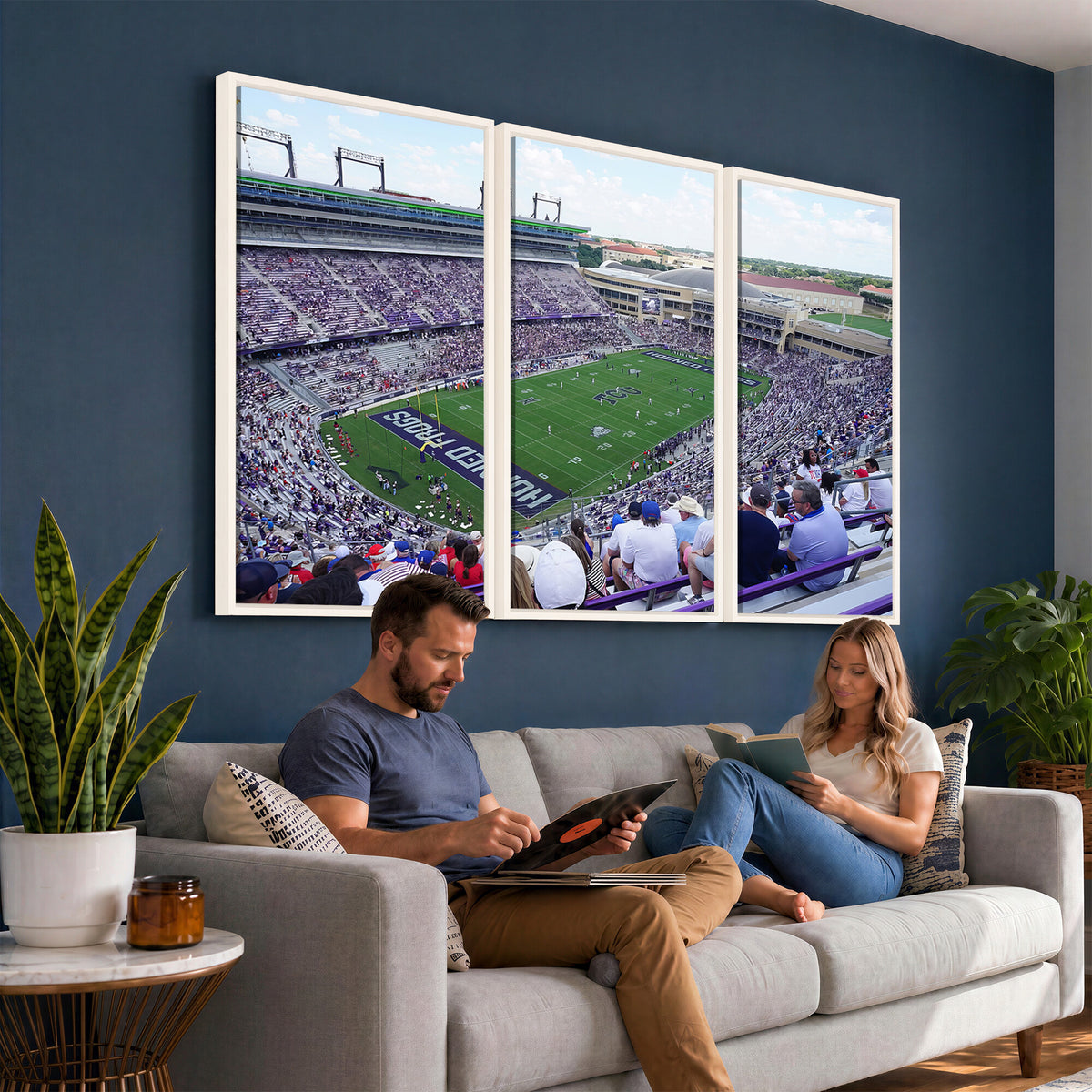 95139-MGV-CV-36X24 - The Texas Christian University TCU Horned Frogs Football Team Print, Fort Worth