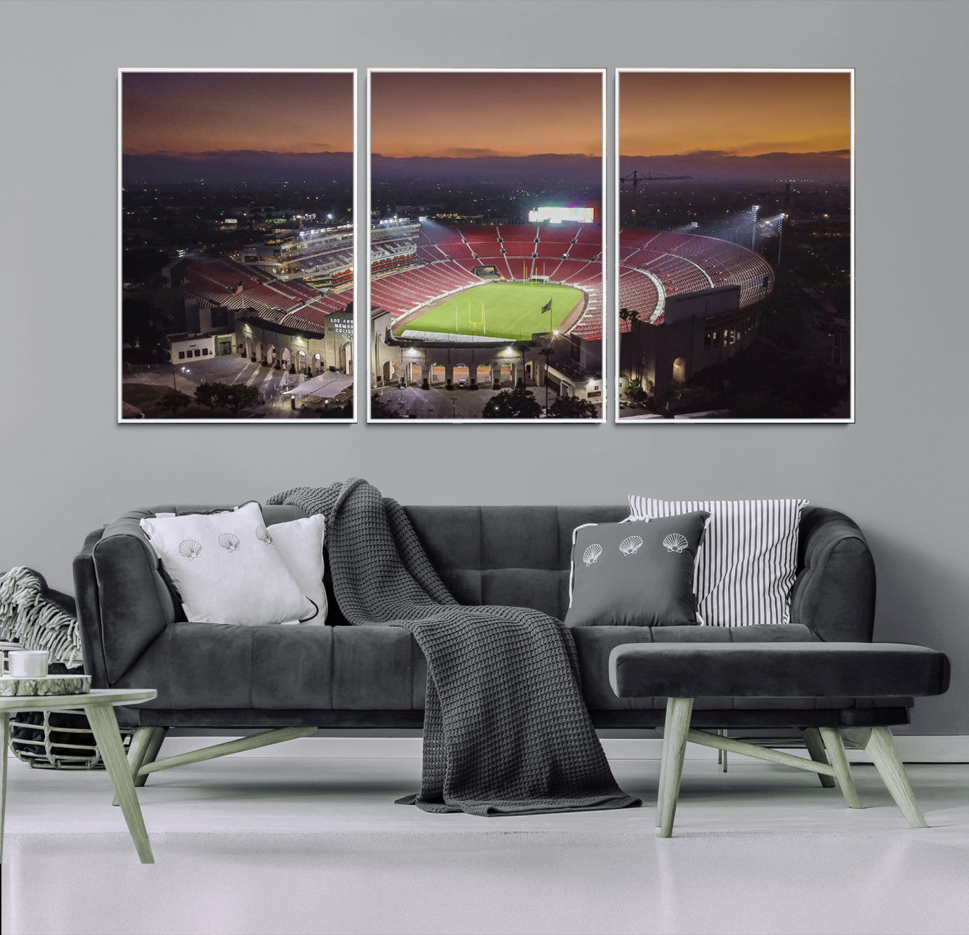 50666-MGV-CV-36X24-The University of Southern California USC Trojans Football Team Print - Los Angeles Memorial