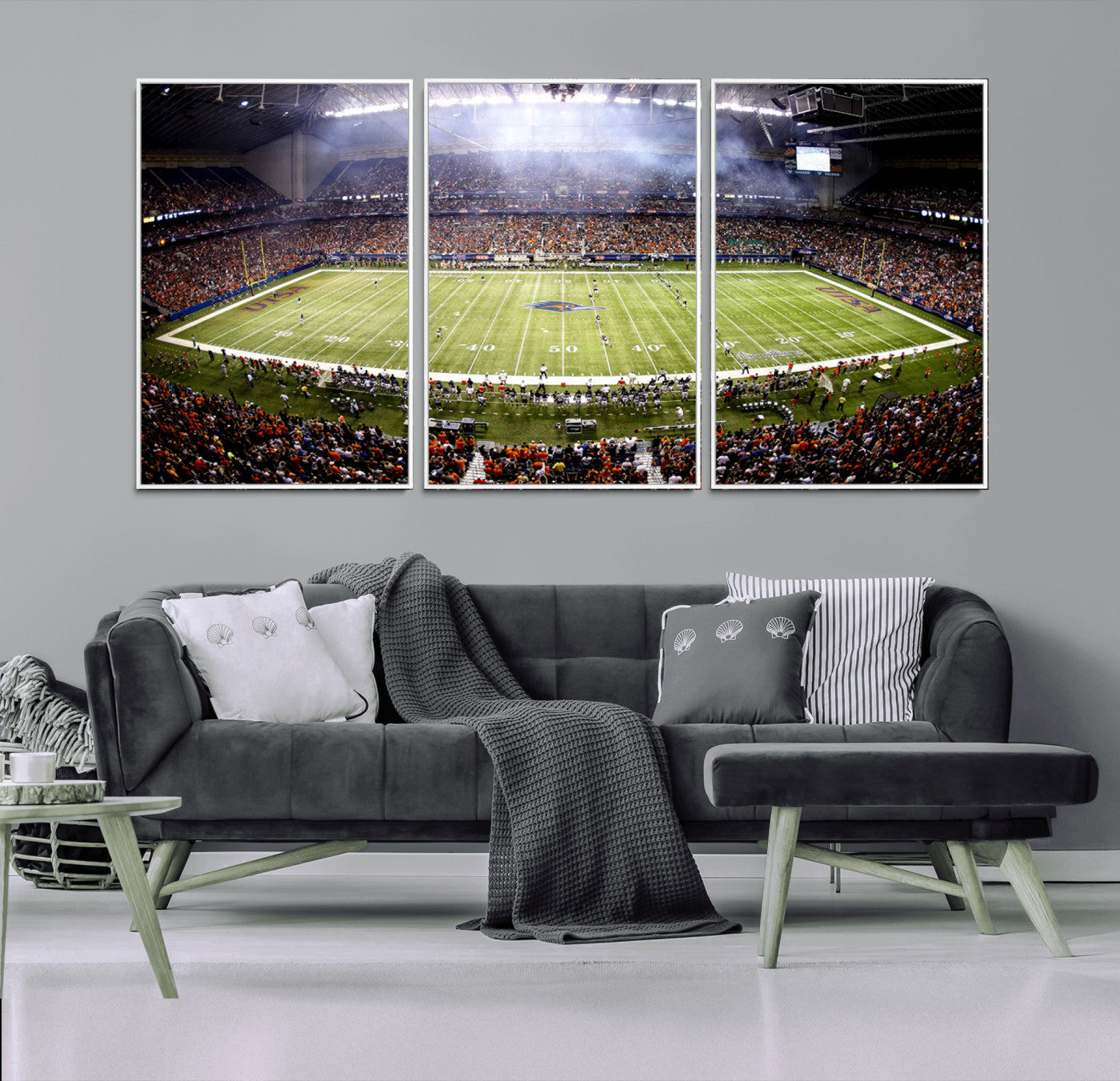 46972-MGV-CV-36X24-The University of Texas at San Antonio Roadrunners Football Team Print - San Antonio Alamodome Wall