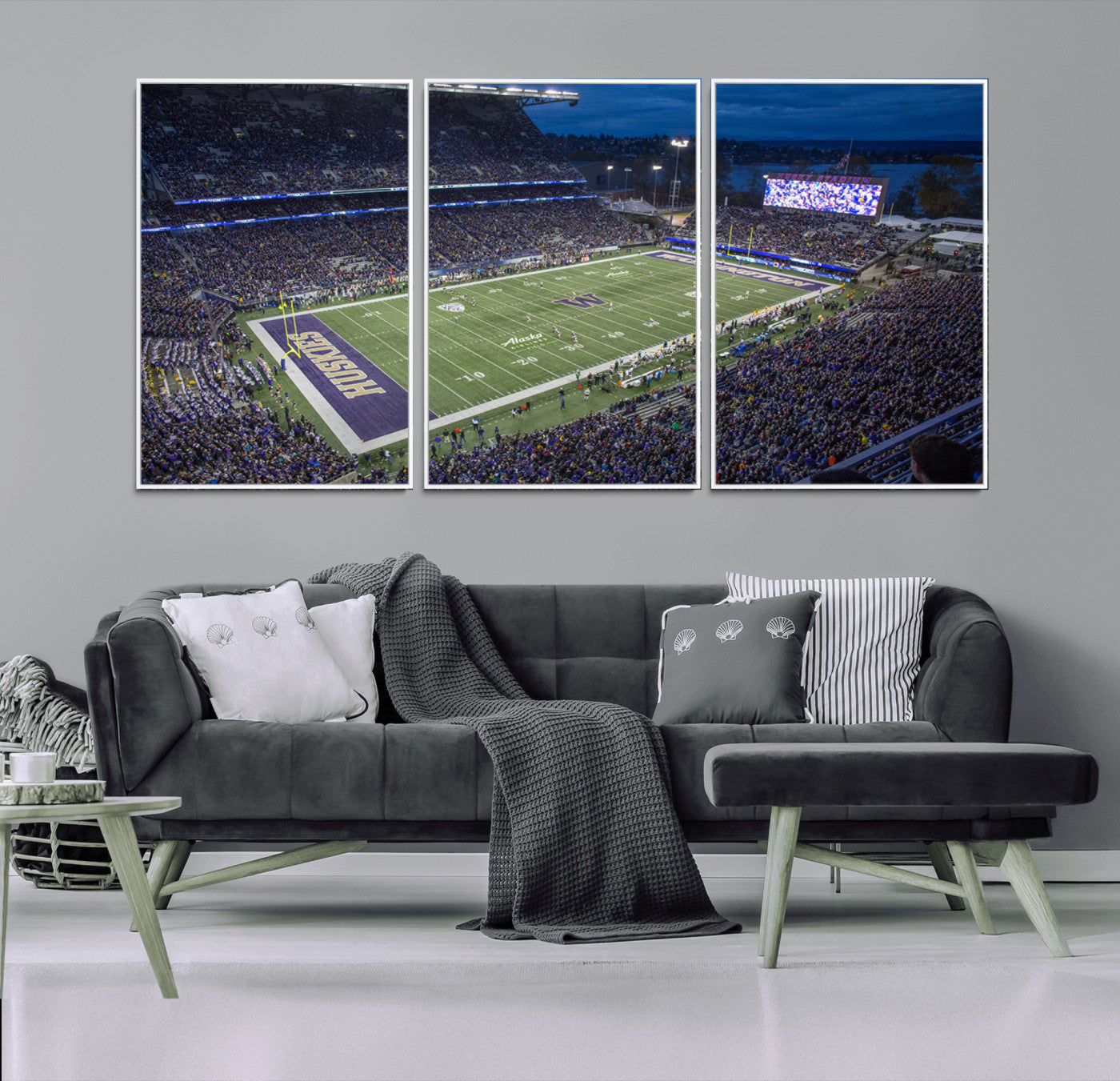 MGV-FC-60X30-3P - The University of Washington Huskies Football Team Print - Seattle Husky Stadium Wall Art Canvas