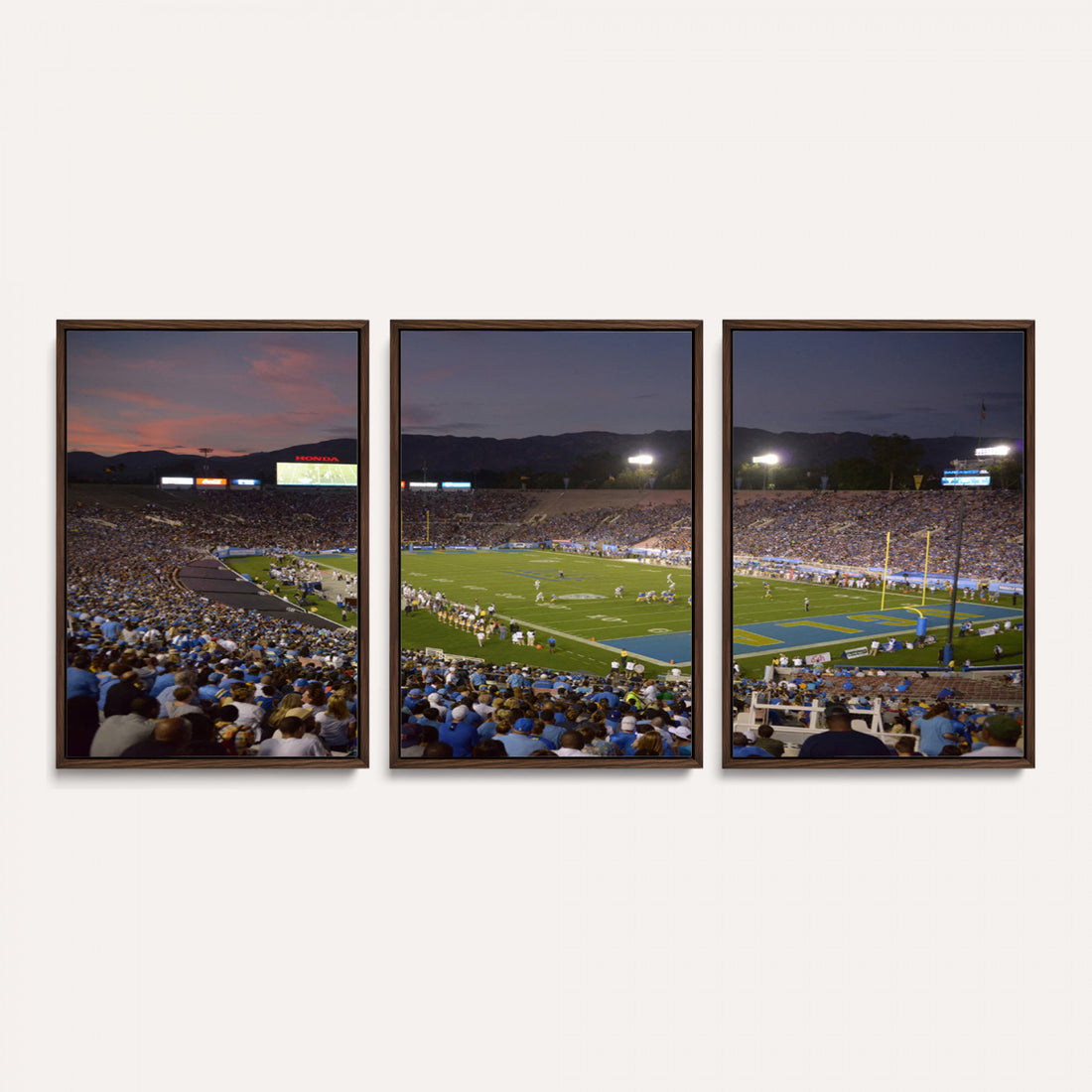 UCLA Bruins Football Team Print, Pasadena Rose Bowl Stadium