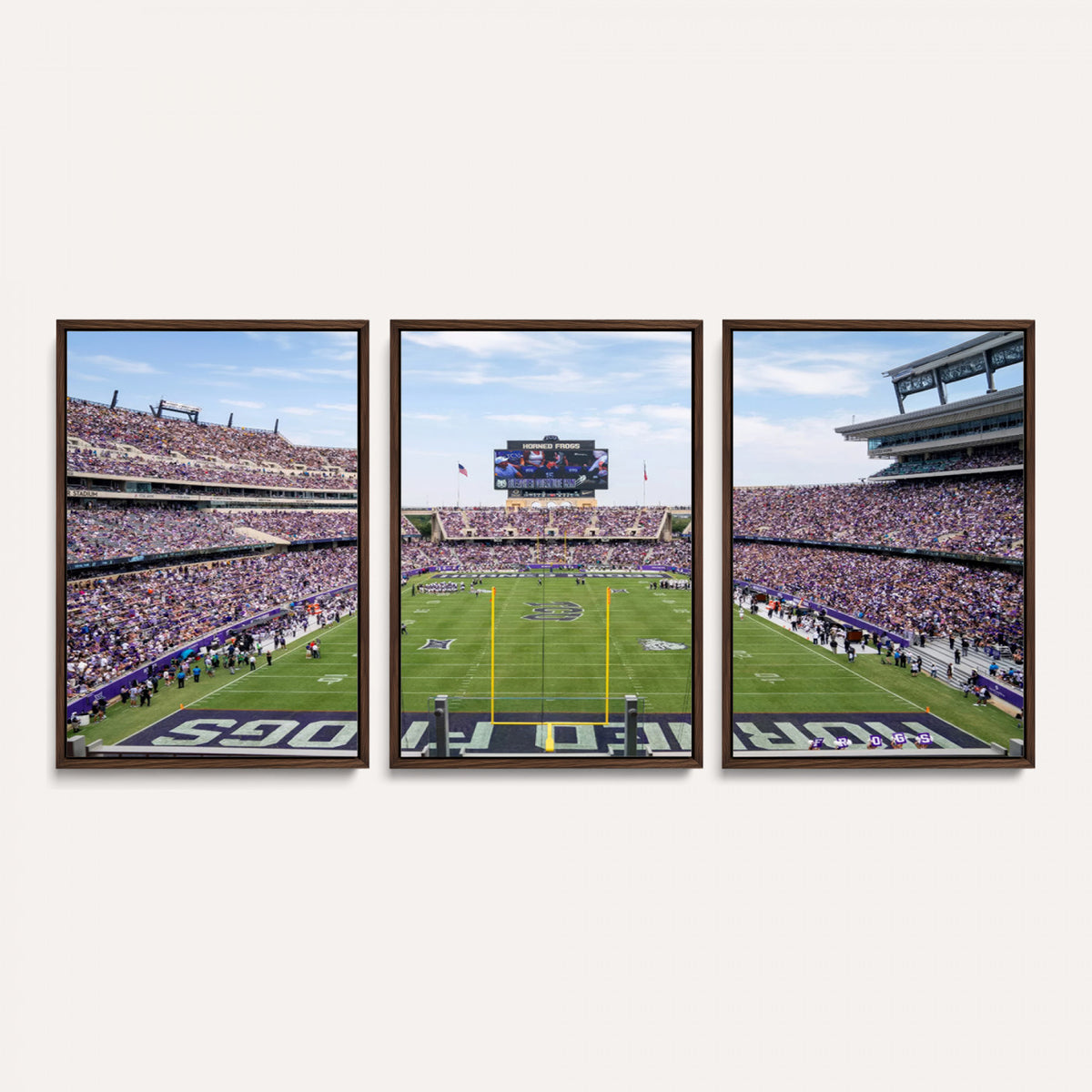 27650-PAN-FL-20X10 - TCU Horned Frogs Football Team Print - Fort Worth Amon G. Carter Stadium Wall Art Canvas Print