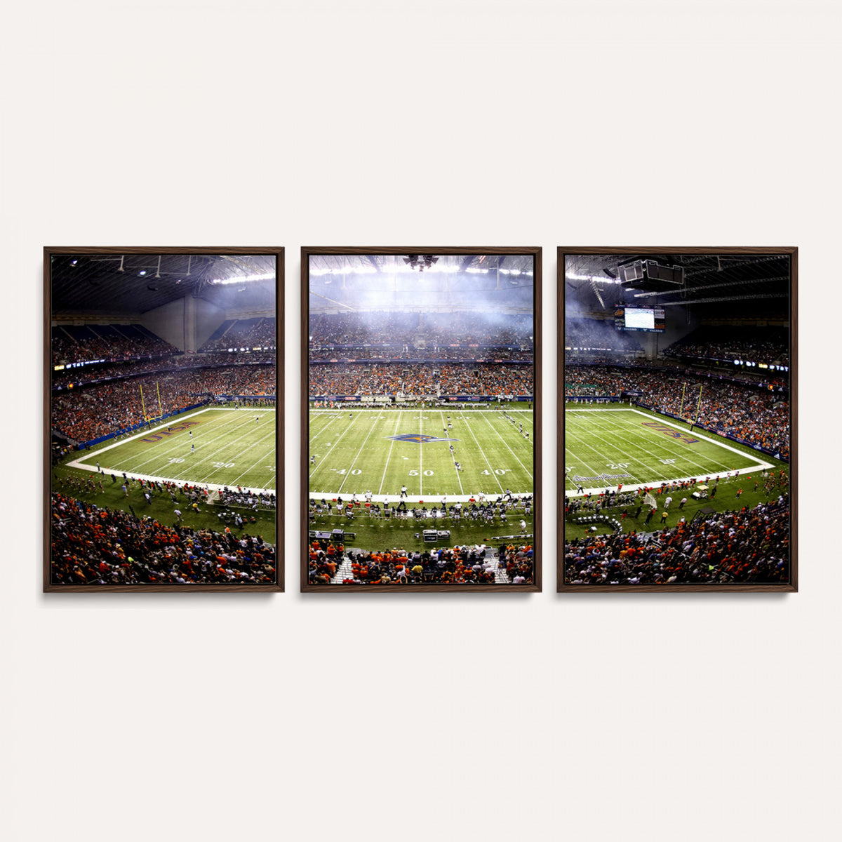 46972-MGV-CV-36X24 - The University of Texas at San Antonio Roadrunners Football Team Print, Framed and Ready to Hang
