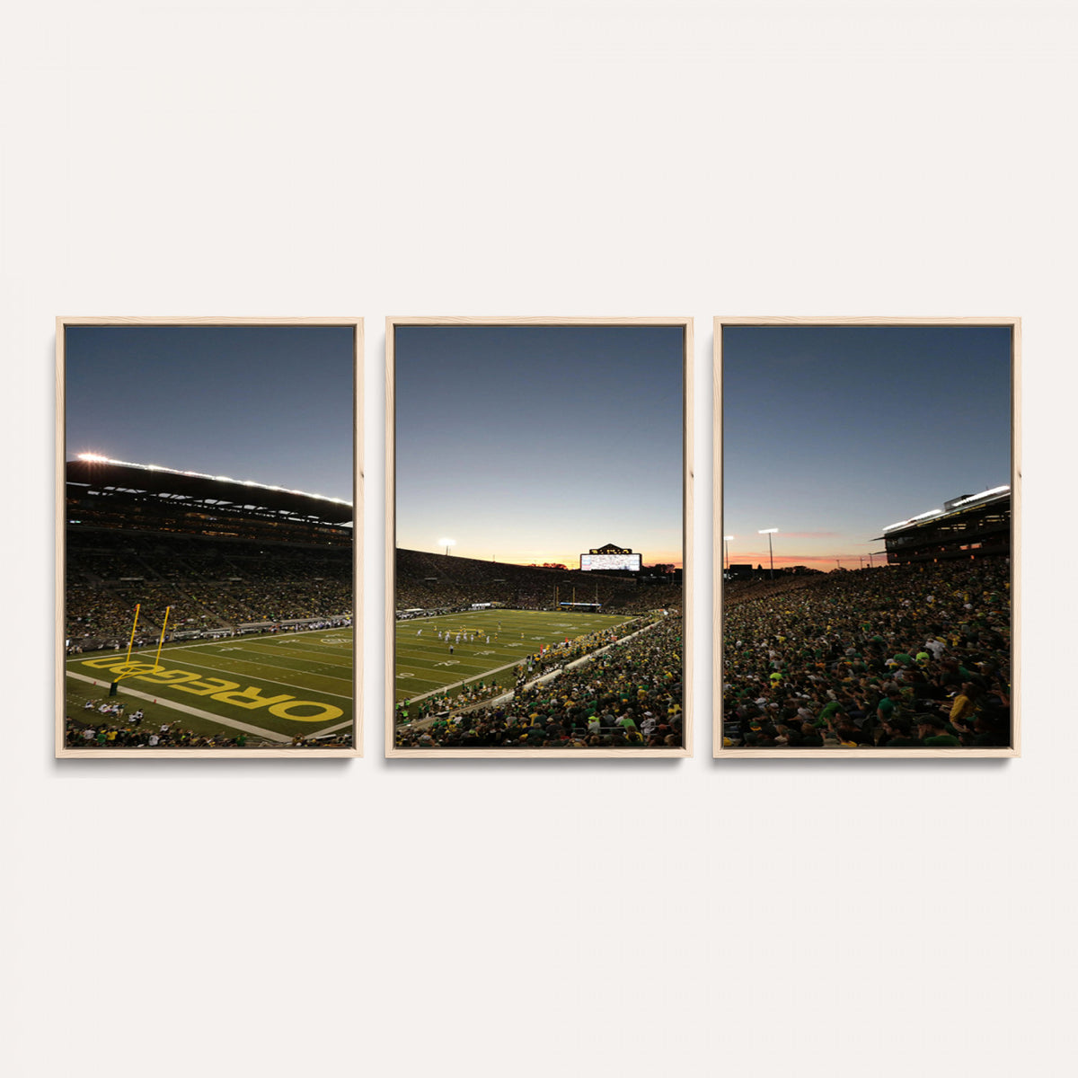 21429-MGV-CV-36X24 - Oregon Ducks Football Team Print - Eugene Autzen Stadium Wall Art Canvas Print