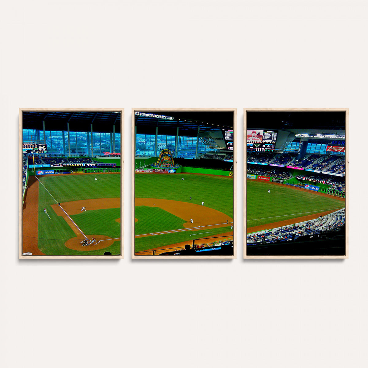 51207-MGV-CV-36X24 - Miami Marlins Baseball Team Print, Miami LoanDepot Park