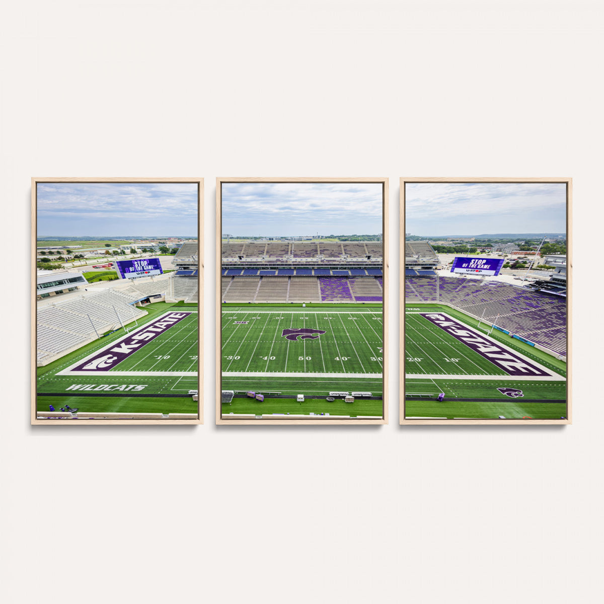 29452-MGV-CV-36X24 - KState Wildcats Football Team Print - Manhattan Bill Snyder Family Football Stadium Wall Art Canvas
