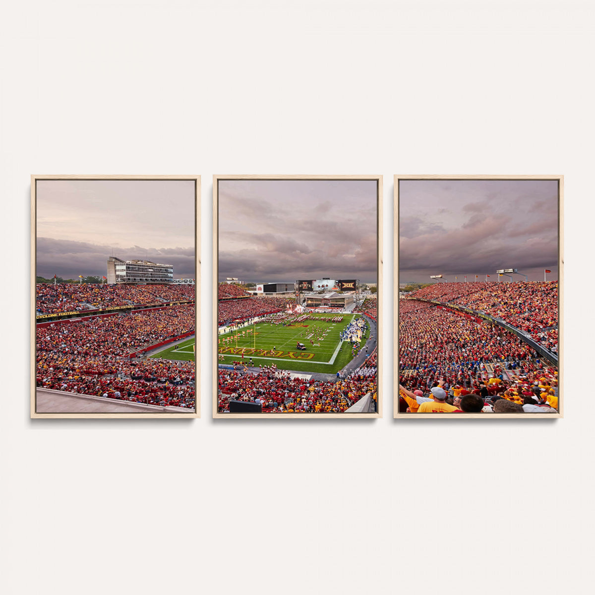 50373-MGV-CV-36X24 - Iowa State University Cyclones Football Team Print, Ames