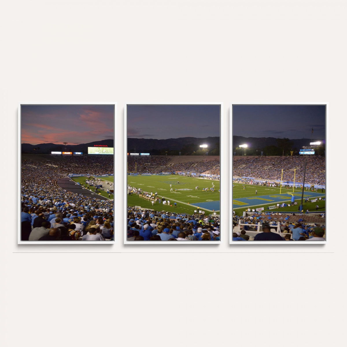 90359-MGV-CV-36X24 - UCLA Bruins Football Team Print - Pasadena Rose Bowl Stadium Wall Art Canvas Print