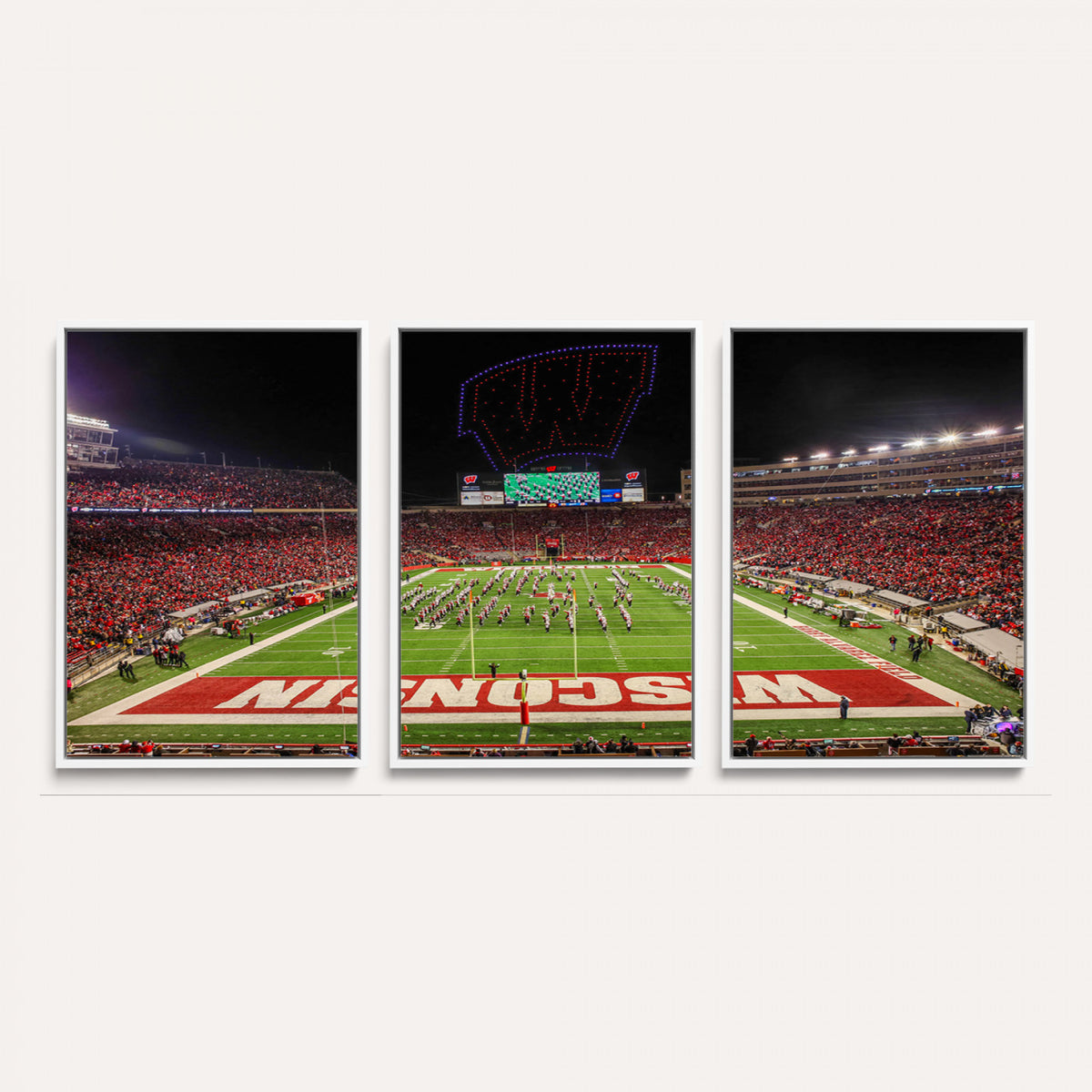 34125-MGV-CV-36X24 - Wisconsin Badgers Football Team Print Canvas- Madison Camp Randall Stadium Wall Art Canvas Print
