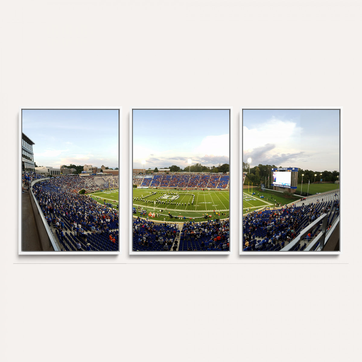 44850-MGV-CV-36X24 - The Duke University Blue Devils Football Team Print, Durham
