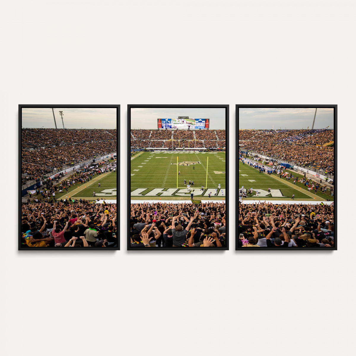 38659-MGV-CV-36X24 - UCF Knights Football Team Print - Orlando FBC Mortgage Stadium Canvas Print