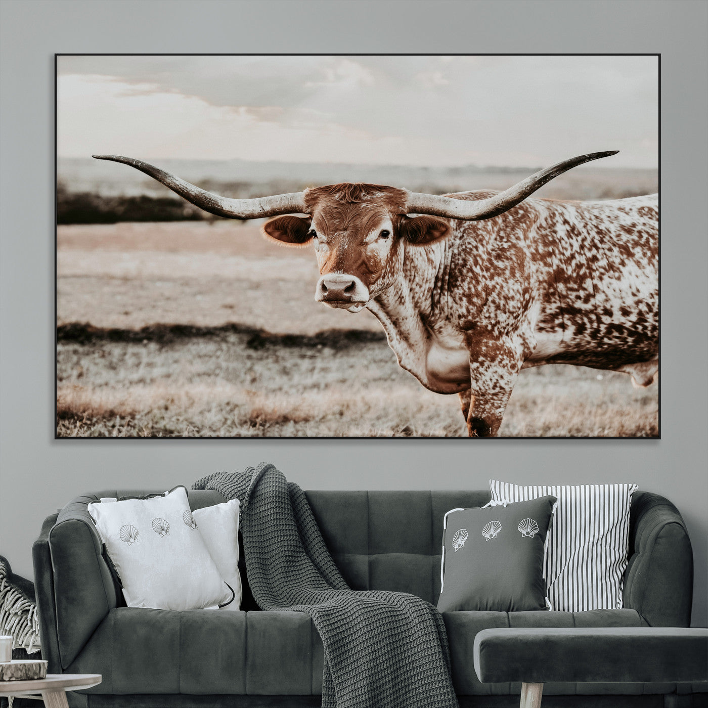 62910-MGV-CV-36X24 - Texas Longhorn Canvas Wall Art Print – Majestic Western Cattle in Rustic Farmhouse Decor – Cowboy Wall Decor