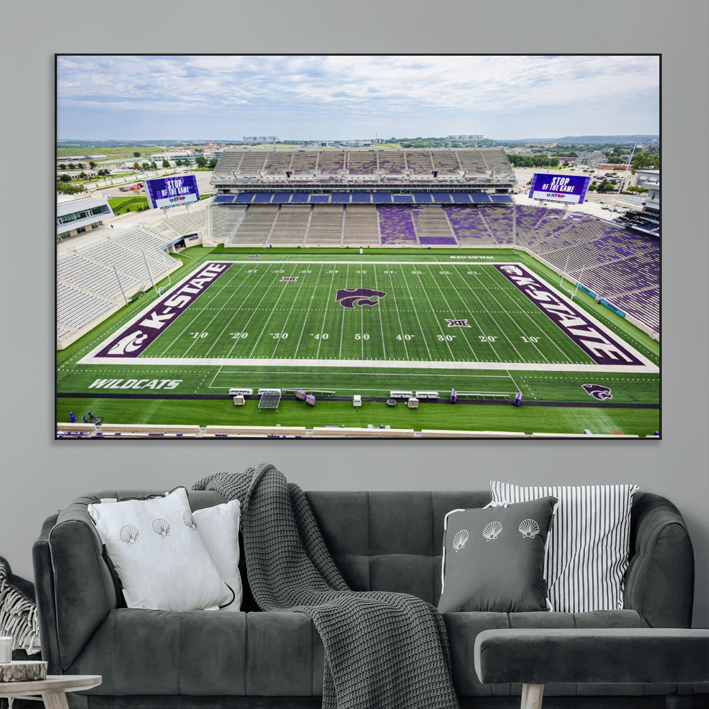 SEG-FC-51X34_Oversize - KState Wildcats Football Team Print - Manhattan Bill Snyder Family Football Stadium Wall Art Canvas