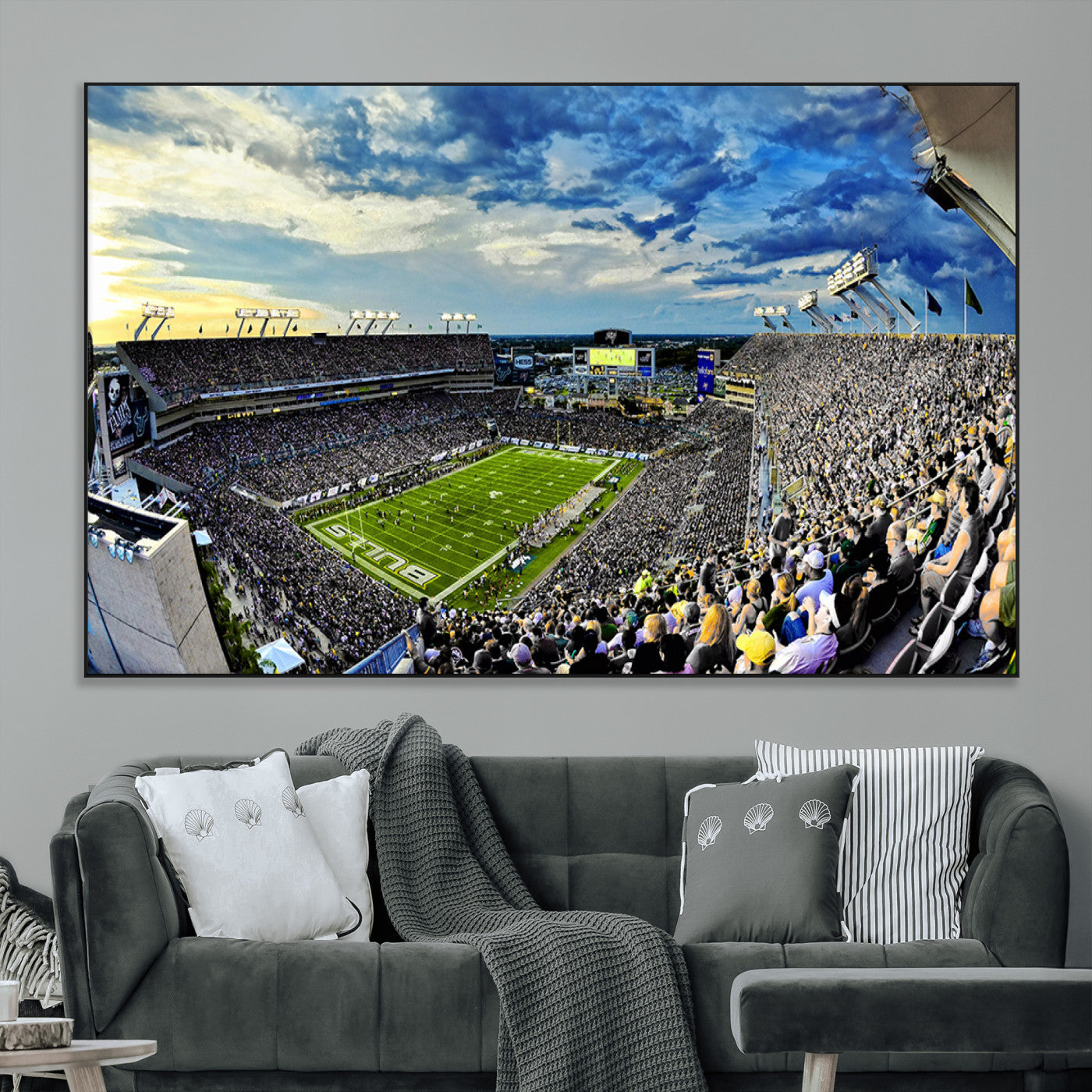 SEG-FC-51X34_Oversize - Framed USF Bulls Football Team Print - Tampa Raymond James Stadium Wall Art Canvas Print