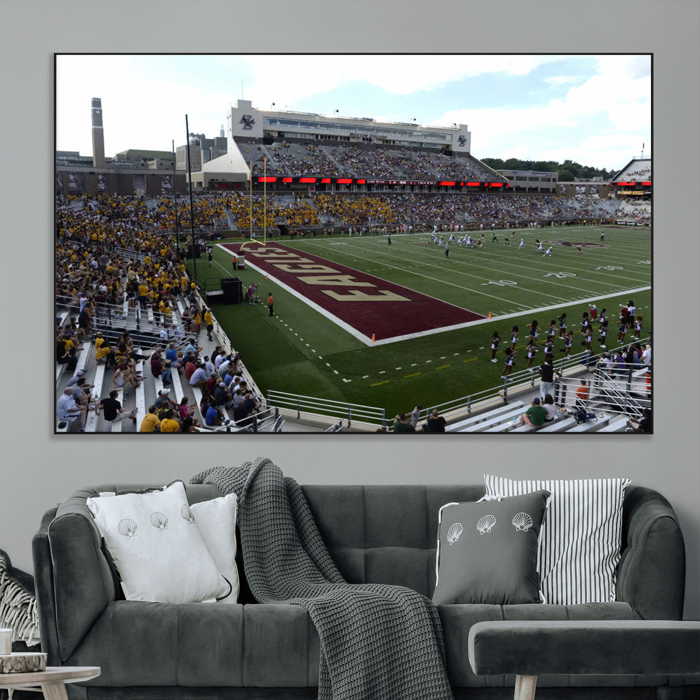 SEG-FC-51X34_Oversize - Boston College Eagles Football Team Print - Boston Alumni Stadium Wall Art Canvas Print