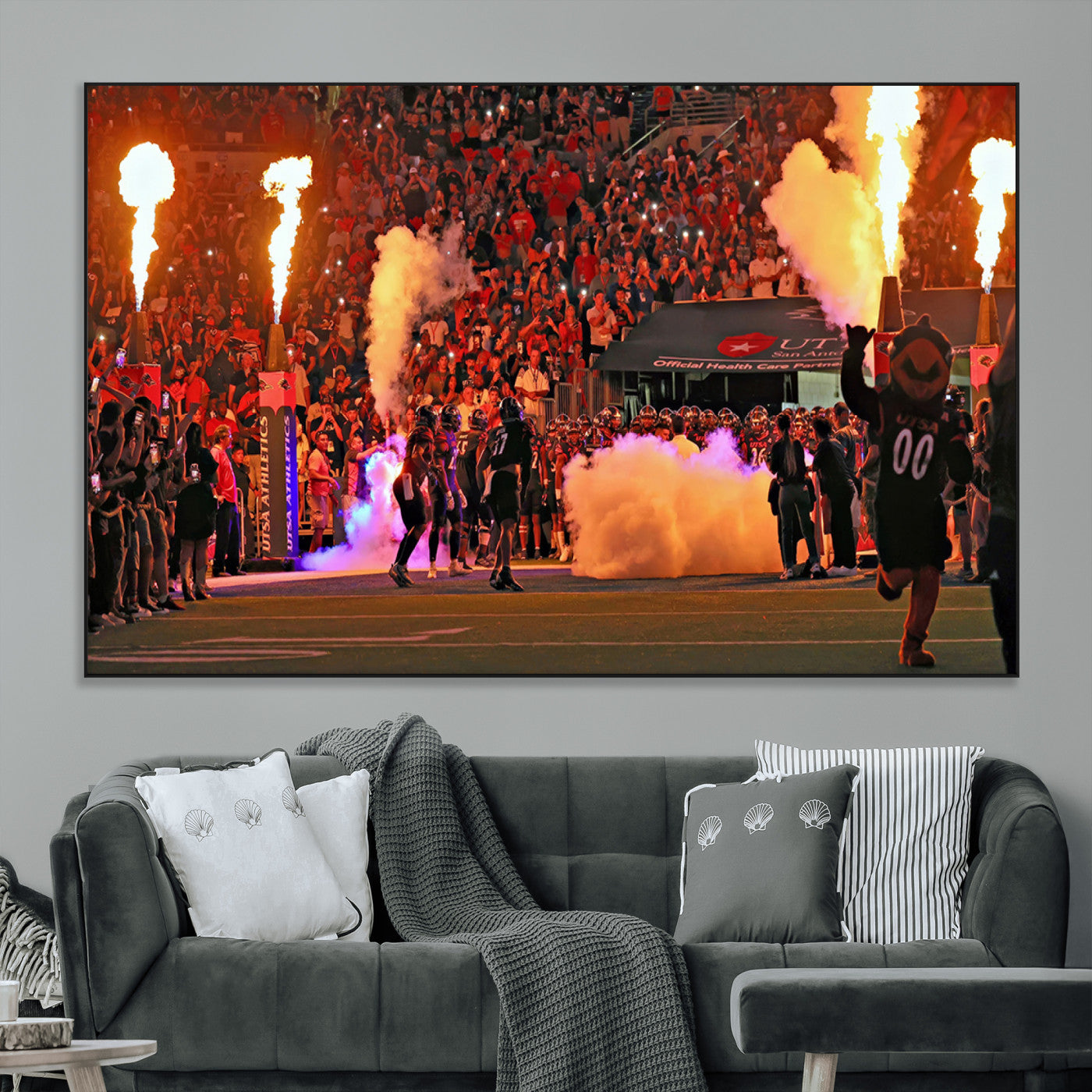 SEG-FC-51X34_Oversize - The University of Texas at San Antonio Roadrunners Football Team Print - San Antonio Alamodome Wall
