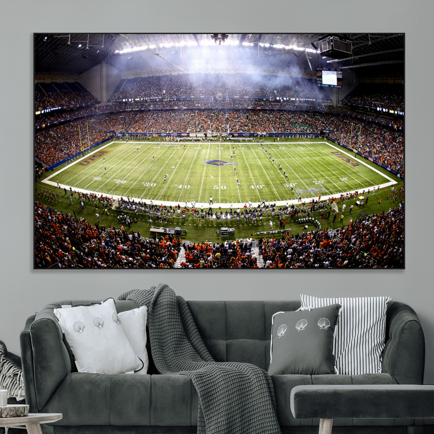 SEG-FC-51X34_Oversize - The University of Texas at San Antonio Roadrunners Football Team Print - San Antonio Alamodome Wall