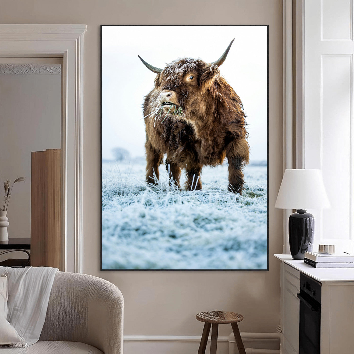 SEG-FC-51X34_Oversize - Minimalist Scottish Highlang Cow Wall Art Canvas Print for Farmhouse / County Style Art Print for