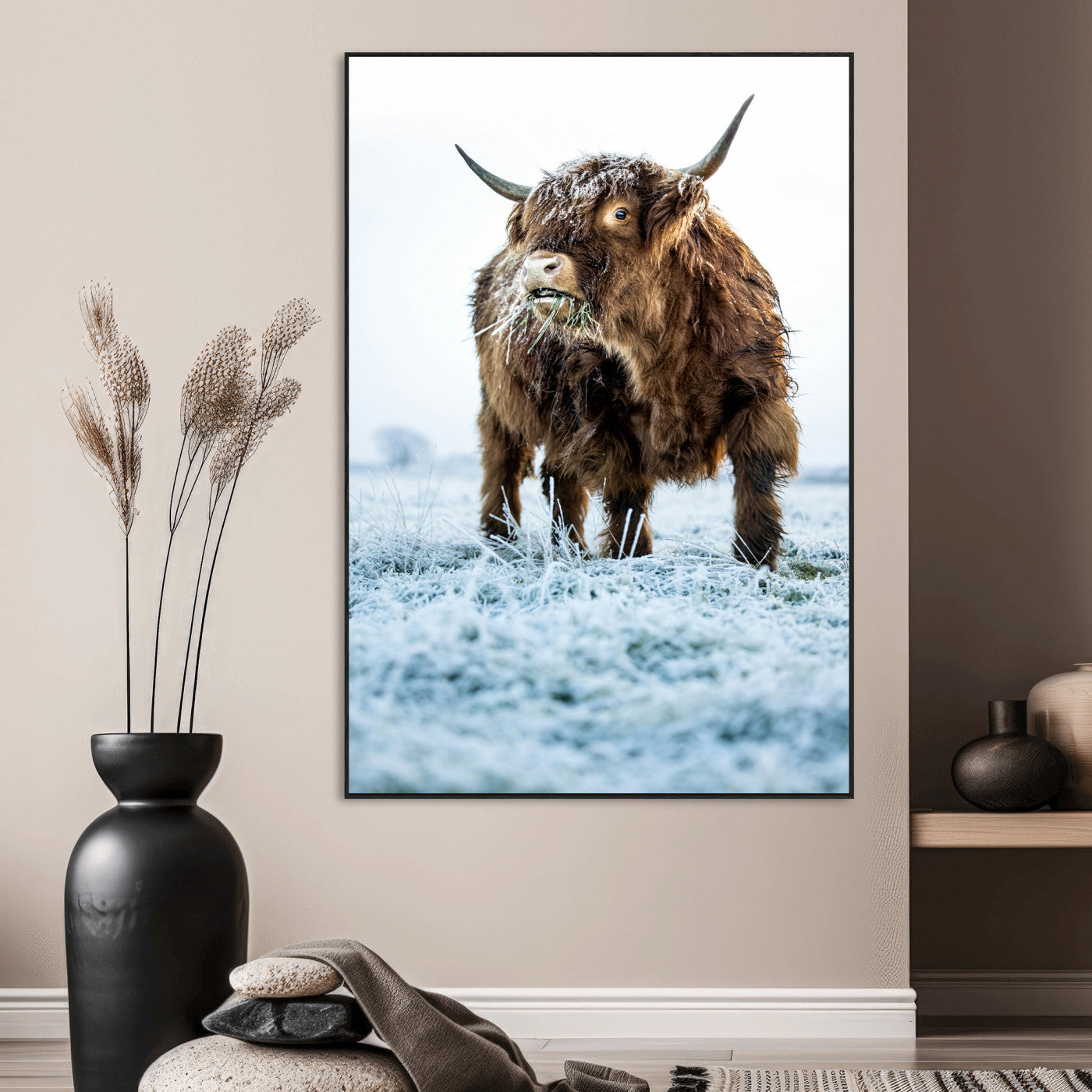 SEG-FC-51X34_Oversize - Minimalist Scottish Highlang Cow Wall Art Canvas Print for Farmhouse / County Style Art Print for