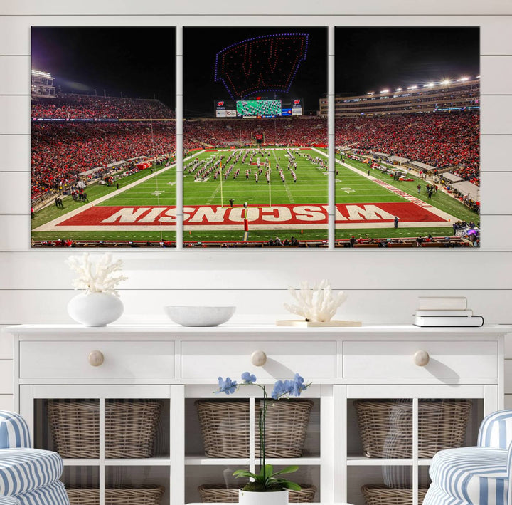 Wisconsin Badgers Football Team Print - Madison Camp Randall Stadium Wall Art Canvas Print