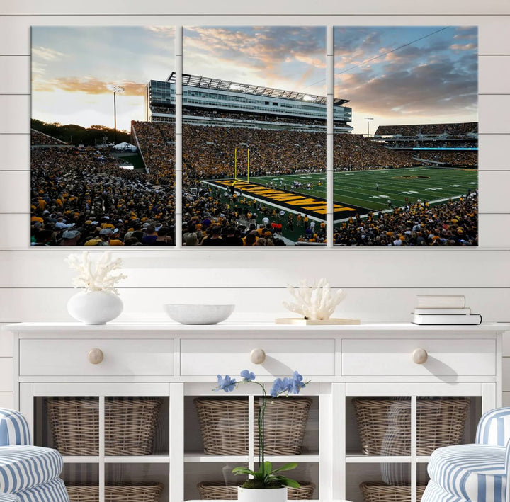 Iowa University Hawkeyes Football Team Print - Iowa City Kinnick Stadium Wall Art Canvas Print