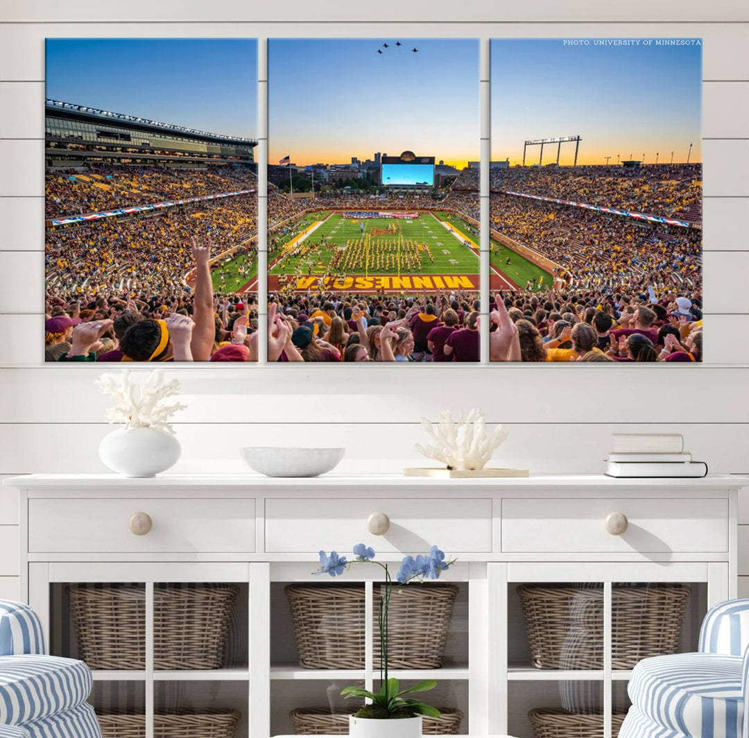 University of Minnesota Golden Gophers Football Team Print - Minneapolis Huntington Bank Stadium Wall Art Canvas Print