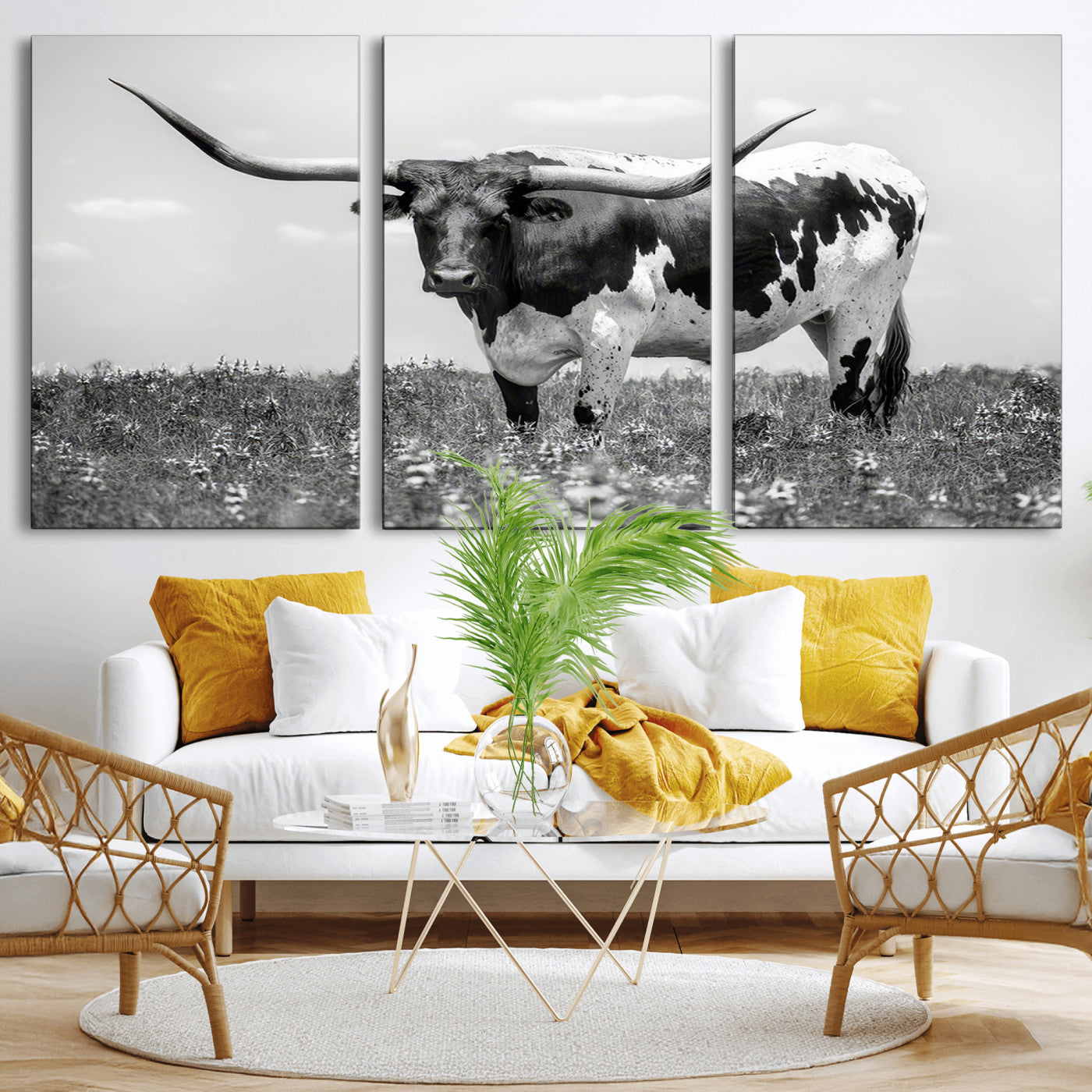 -Texas Black White Highland Longhorn Cow Wall Art Canvas Print