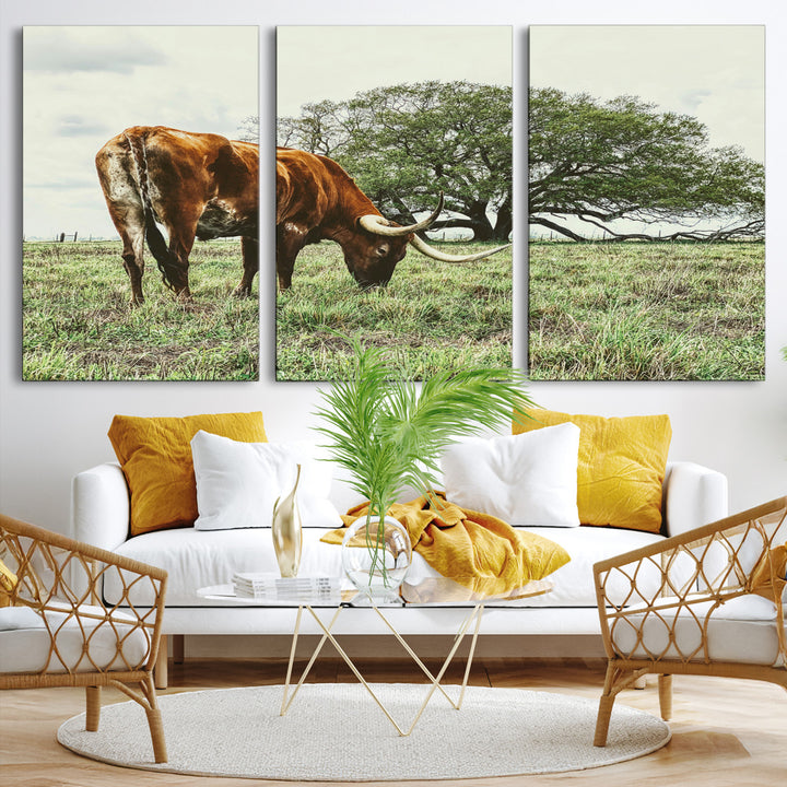 Texas Longhorn Wall Art Canvas Print, Framed Rustic Ranch Art Picture Print, Western Cattle Perfect Rustic Farmhouse Decor Artwork