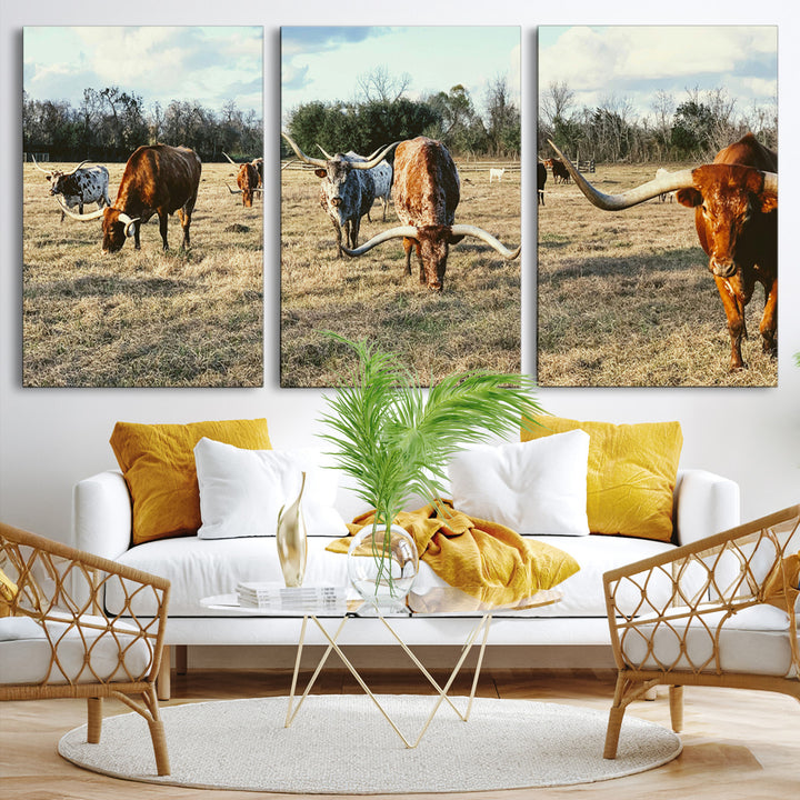 Texas Longhorns Wall Art Canvas Print, Framed Rustic Farm Scene Art Picture Print, Western Cattle Print Canvas Perfect Rustic Farmhouse